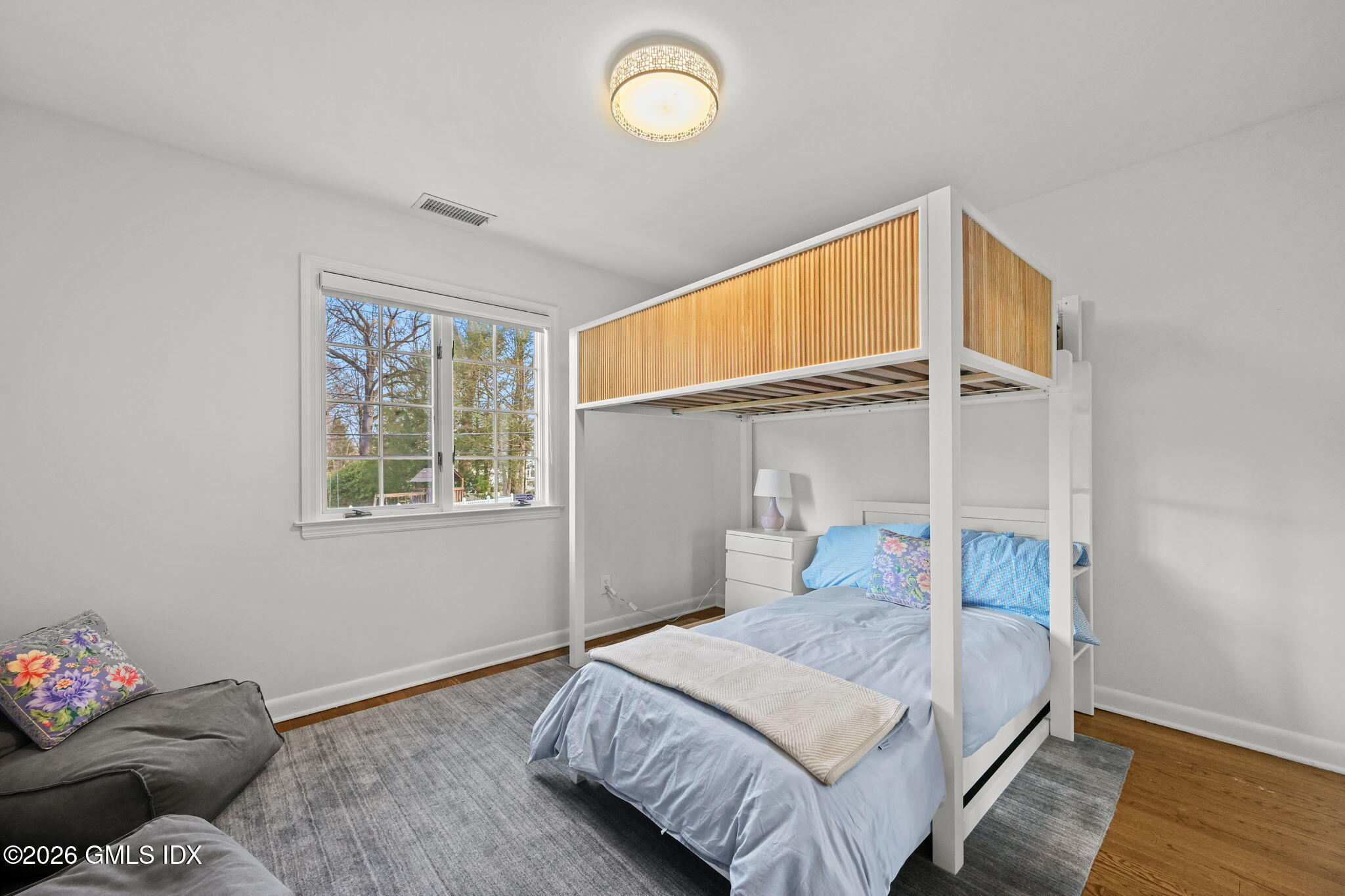 44 Bote Road Greenwich, CT 06830 - Photo 8 of 14 7-web-or-mls-44-bote-rd