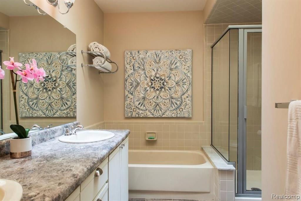 1634 Hillside Lane Rochester Hills, MI 48307 - Photo 41 of 61