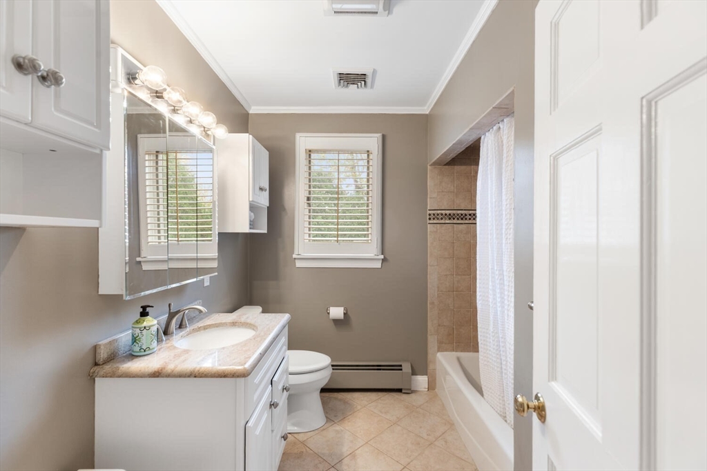 35 Alden Road Swampscott, MA 01907 - Photo 14 of 39