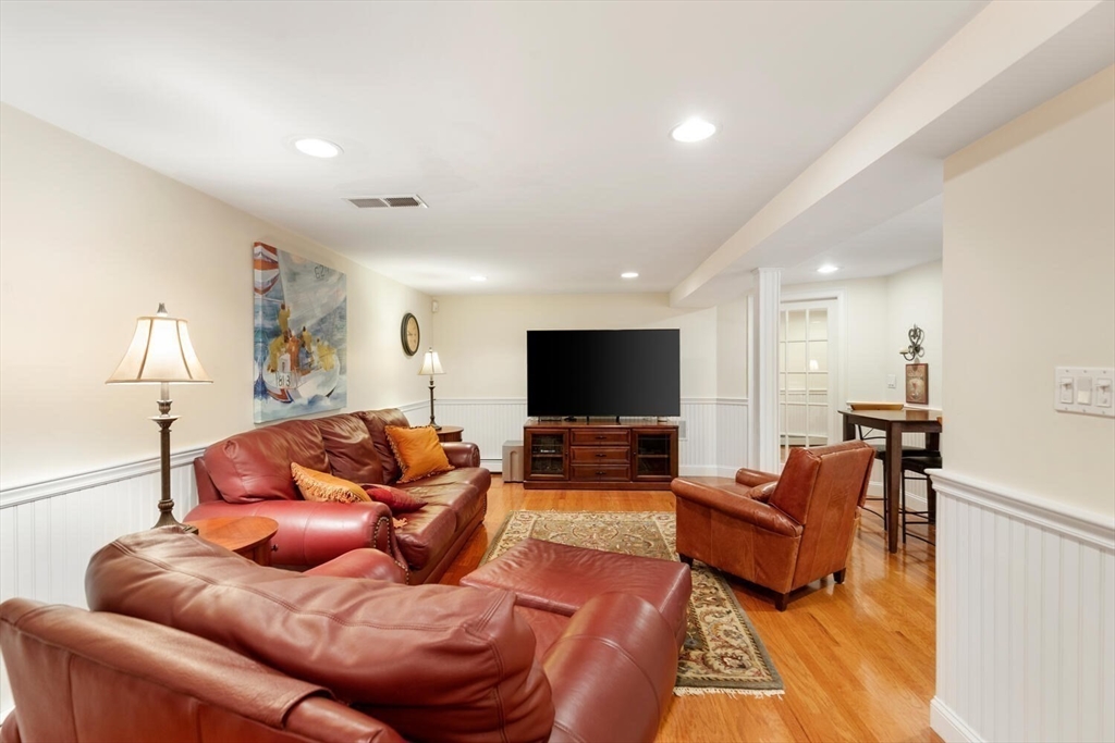 35 Alden Road Swampscott, MA 01907 - Photo 20 of 39