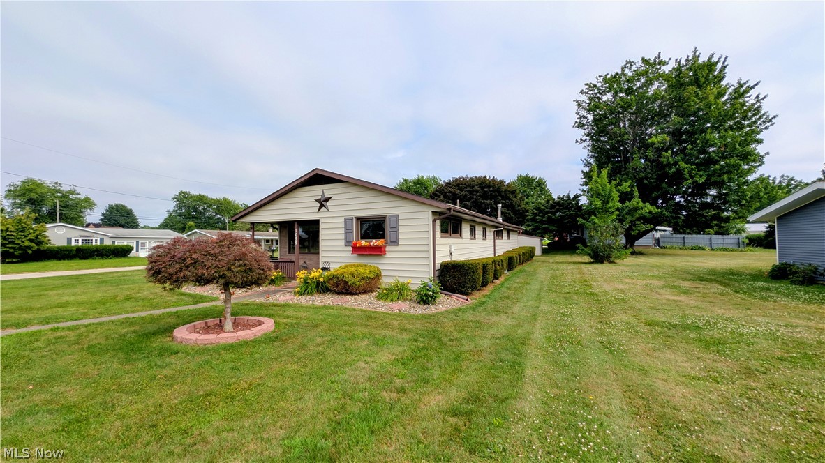 1099 Lake Road Conneaut, OH 44030 - Photo 29 of 42