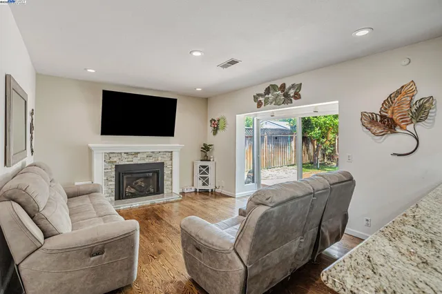 $1,495,000 | 903 Lanewood Drive, San Jose, CA 95125