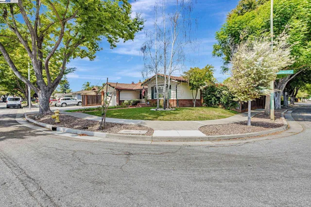 $1,495,000 | 903 Lanewood Drive, San Jose, CA 95125