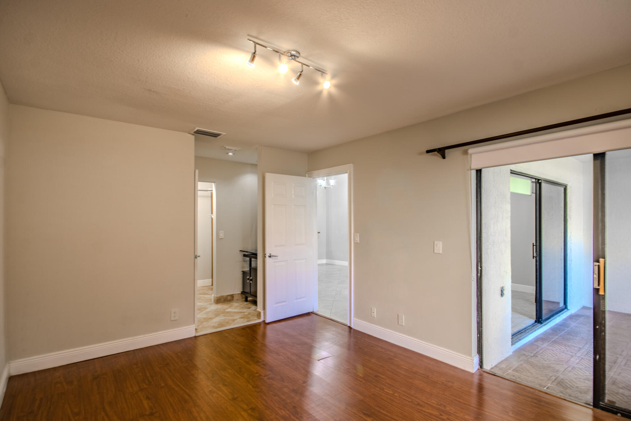 427 Cottonwood Place Boca Raton, FL 33431 - Photo 10 of 30