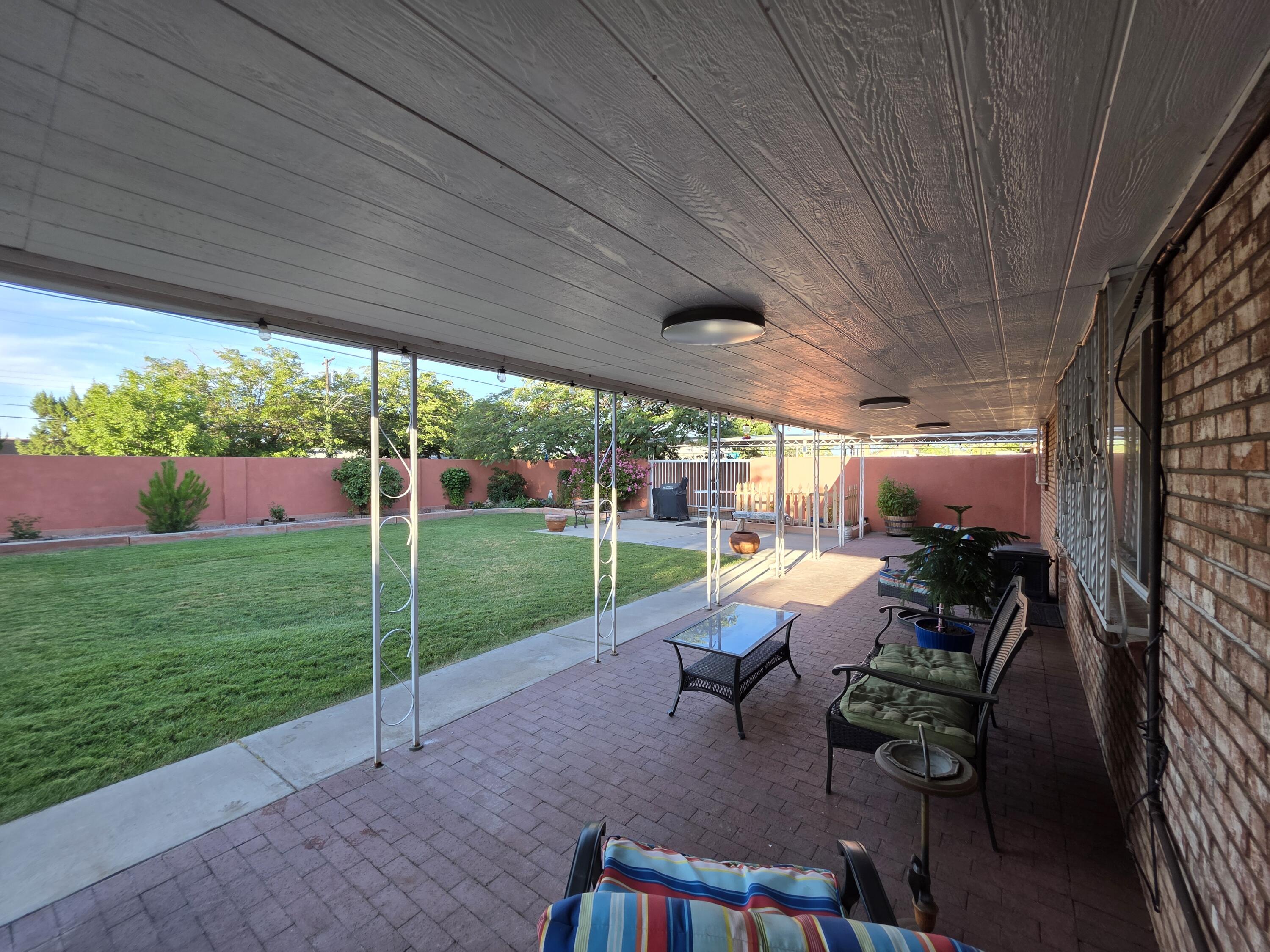 6900 Seminole Road Northeast Albuquerque, NM 87110 - Photo 18 of 24 Gallery Image 18