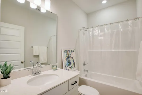 $1,850 | 84 Ripple Way, Clayton, NC 27520