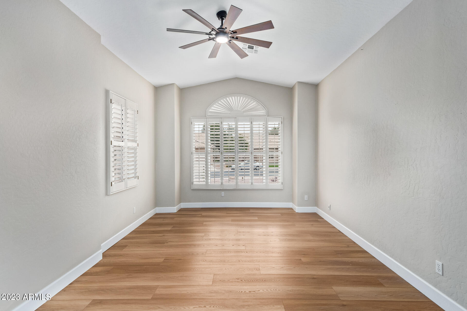 1806 West Redfield Road Gilbert, AZ 85233 - Photo 21 of 34 06 - Redfield