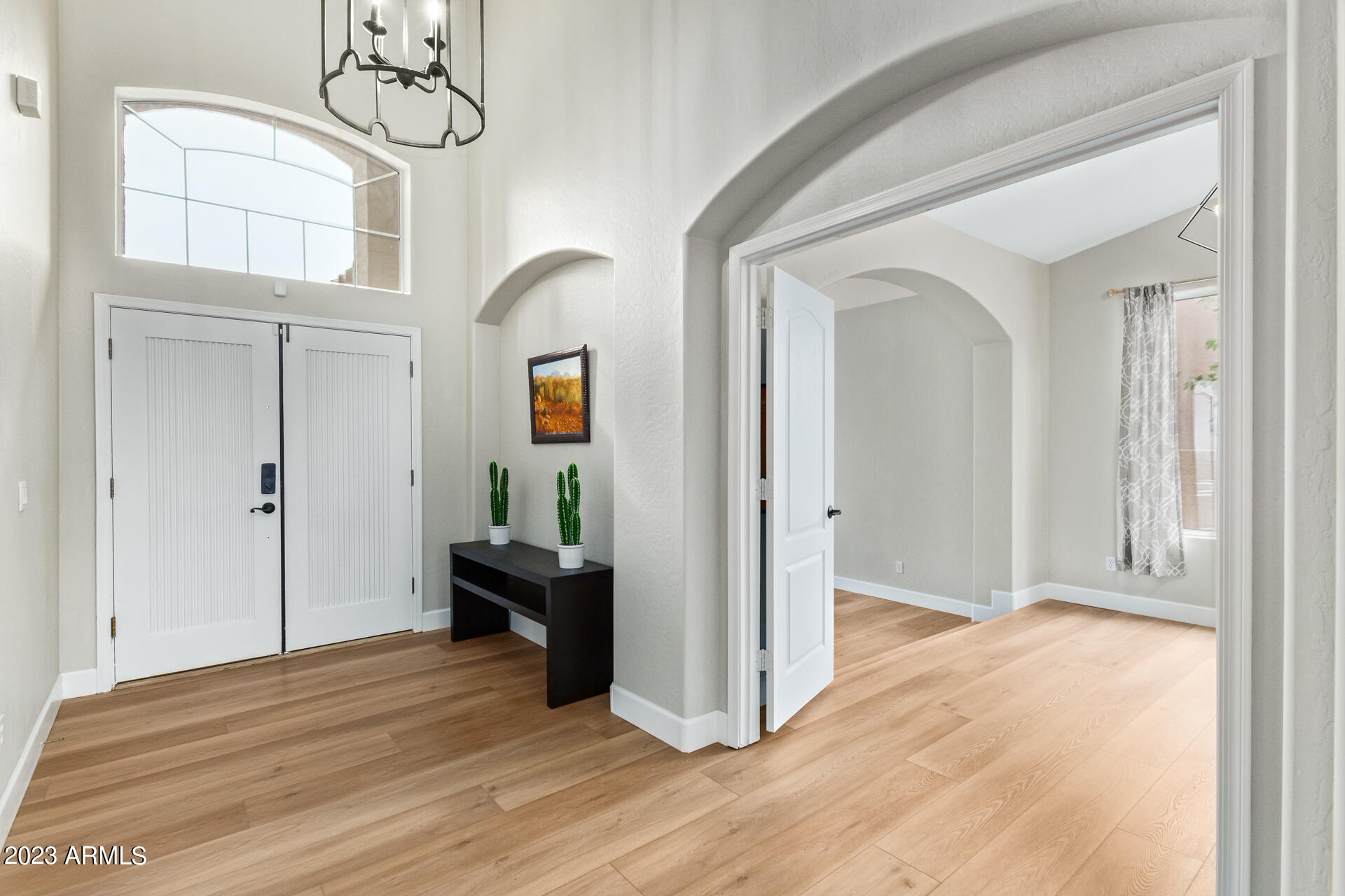 1806 West Redfield Road Gilbert, AZ 85233 - Photo 23 of 34 Entry