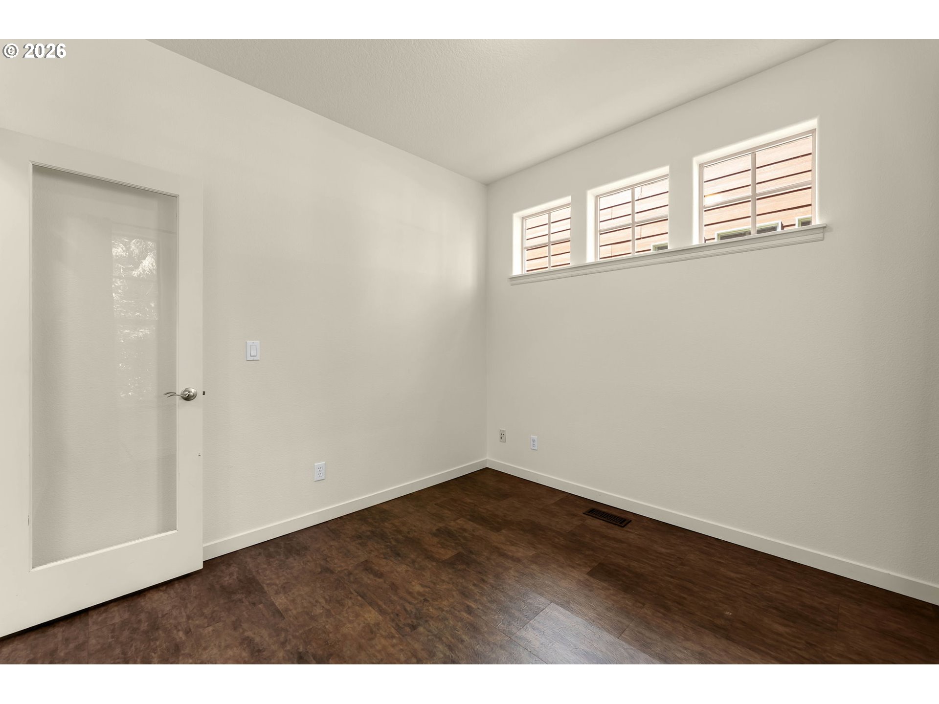 16018 Southwest 77th Terrace Portland, OR 97224 - Photo 11 of 48