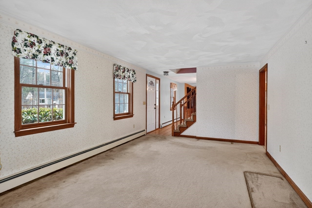 79 Taylor Road Stow, MA 01775 - Photo 15 of 33