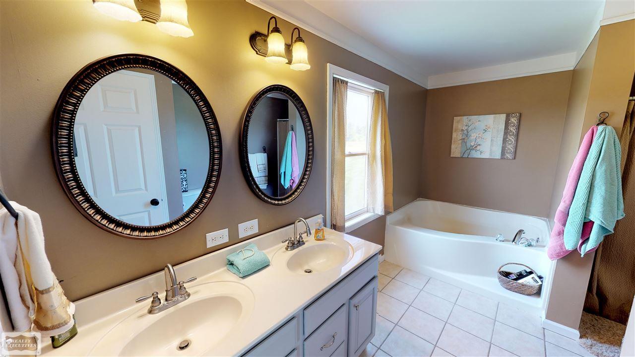 1665 Berville Road Allenton, MI 48002 - Photo 13 of 66