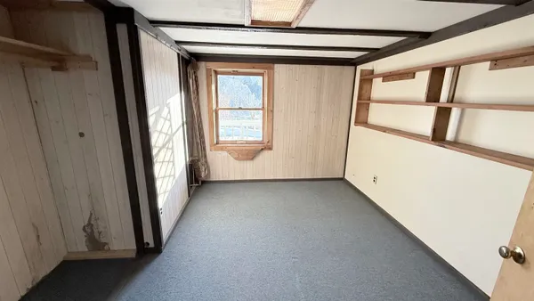 $275,000 | 806 Highway 15, Johnson, VT 05656