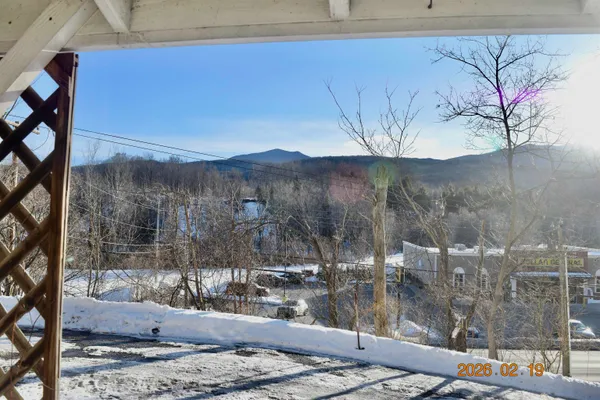 $275,000 | 806 Highway 15, Johnson, VT 05656