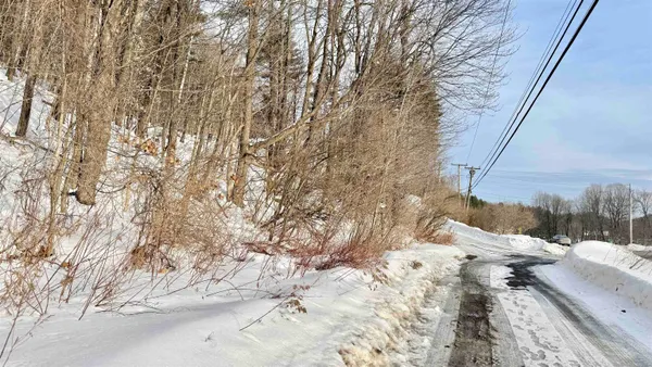 $275,000 | 806 Highway 15, Johnson, VT 05656