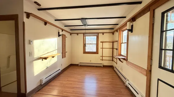 $275,000 | 806 Highway 15, Johnson, VT 05656