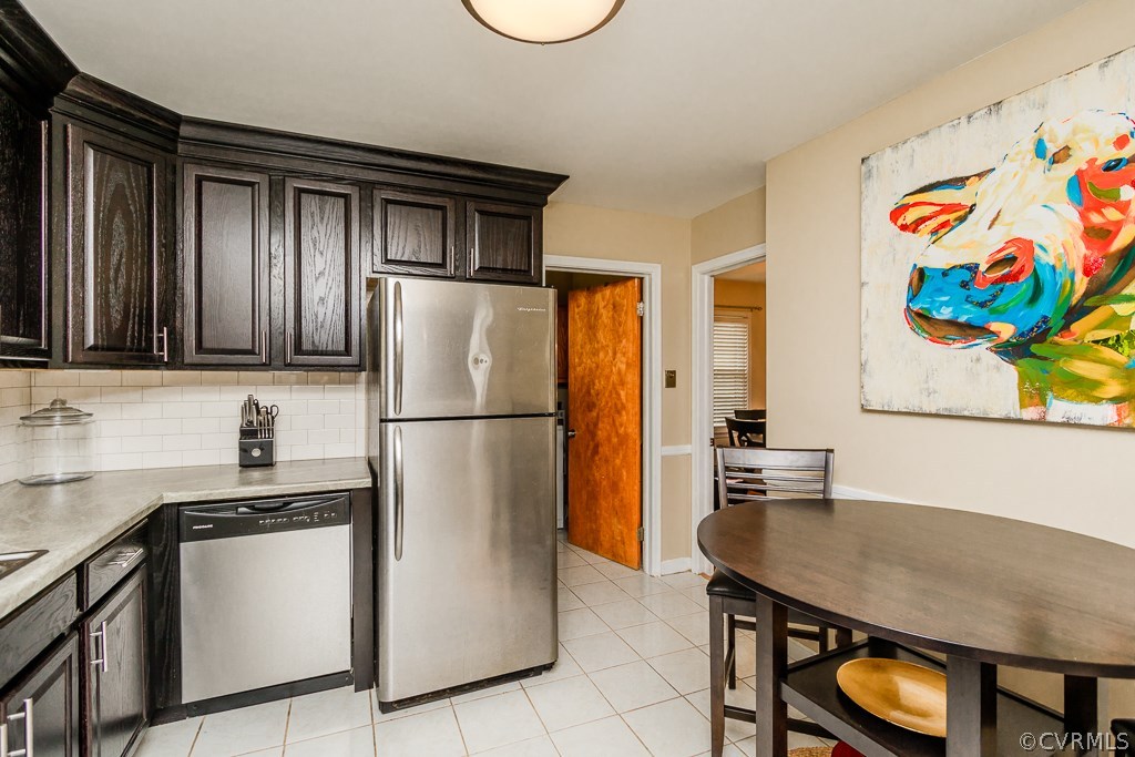 8550 Sutherland Road Chesterfield, VA 23236 - Photo 13 of 26 Gallery Image 13