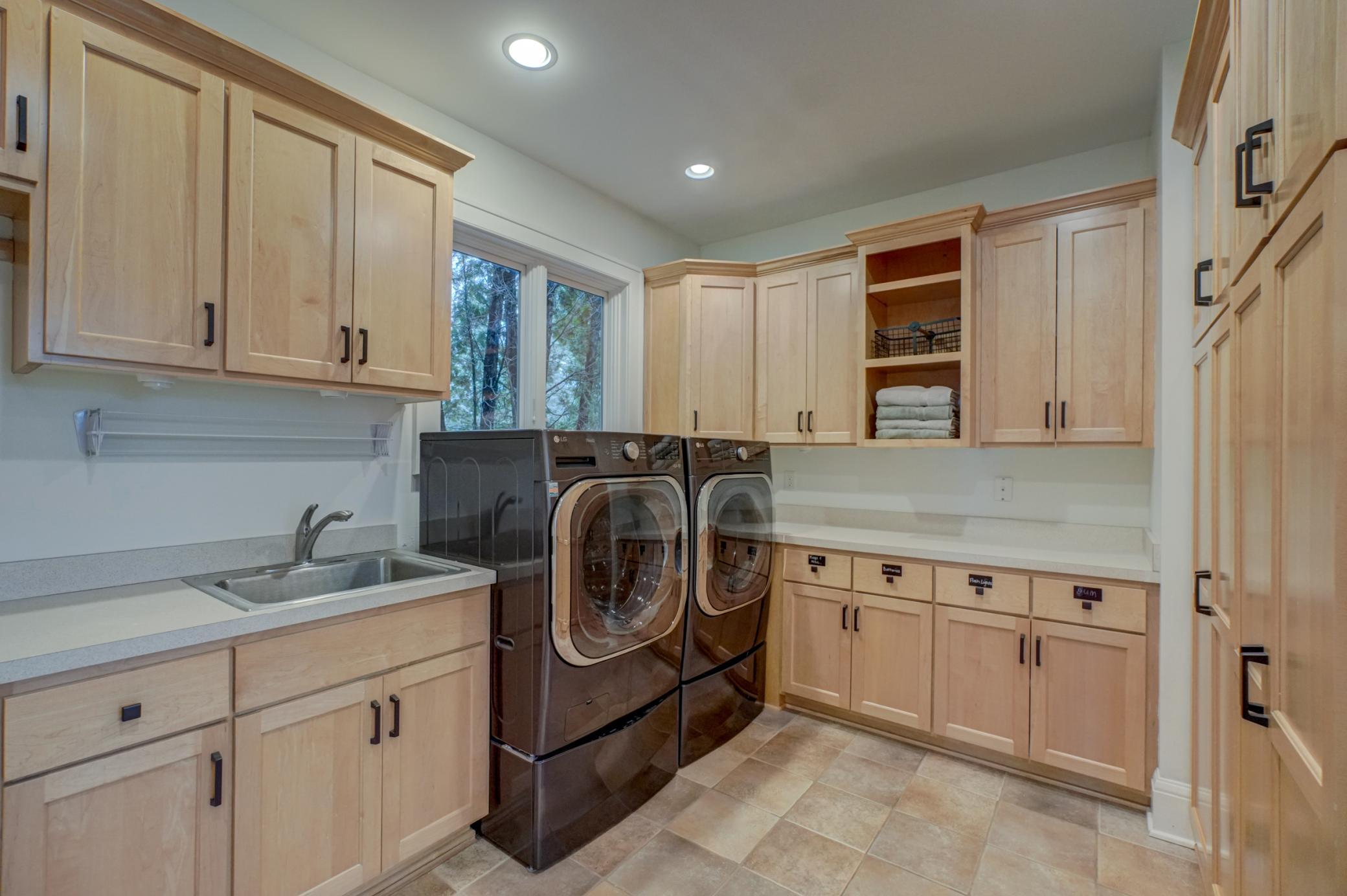 5375 Carlson Road Shoreview, MN 55126 - Photo 32 of 64