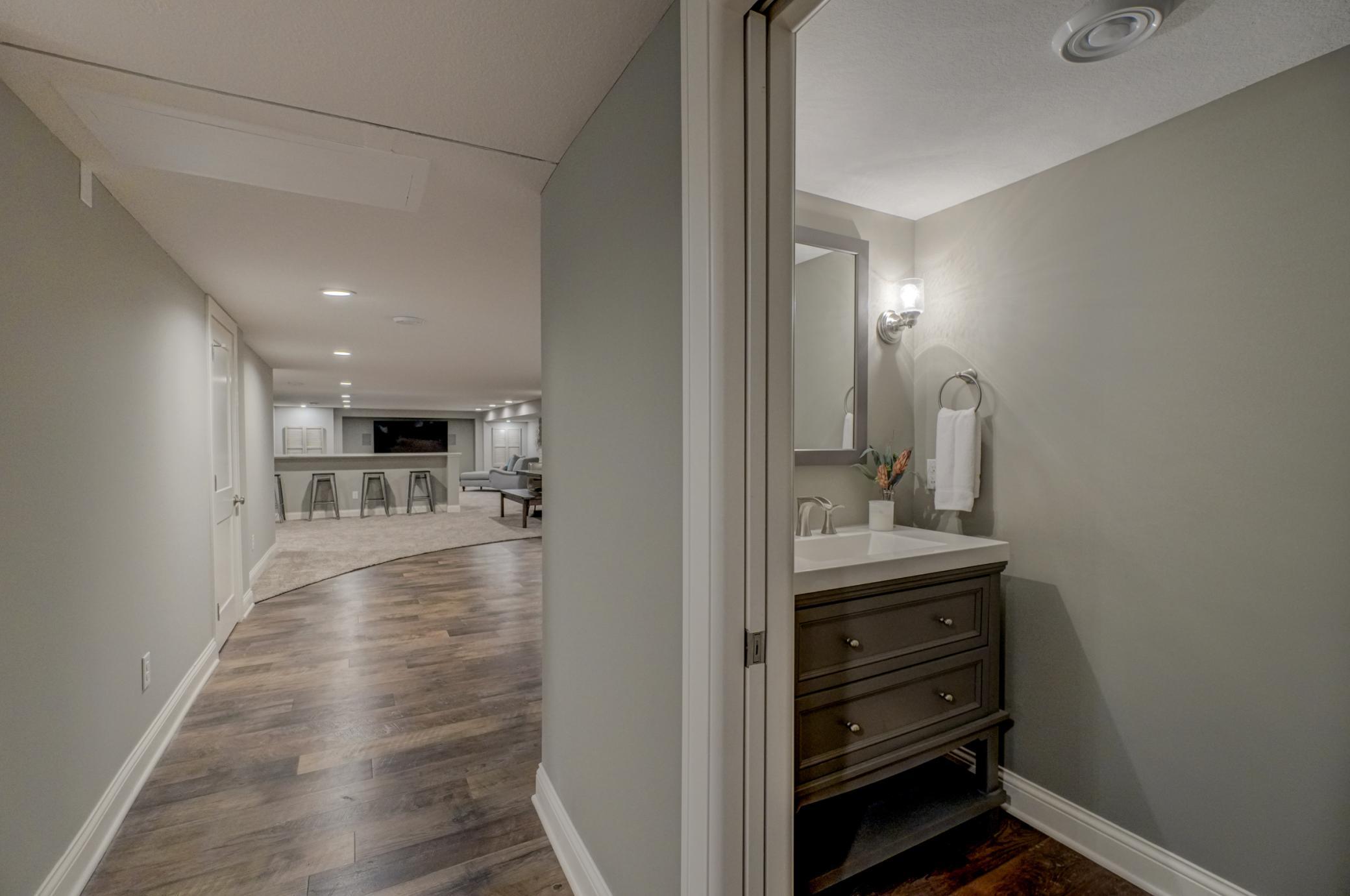 5375 Carlson Road Shoreview, MN 55126 - Photo 49 of 64