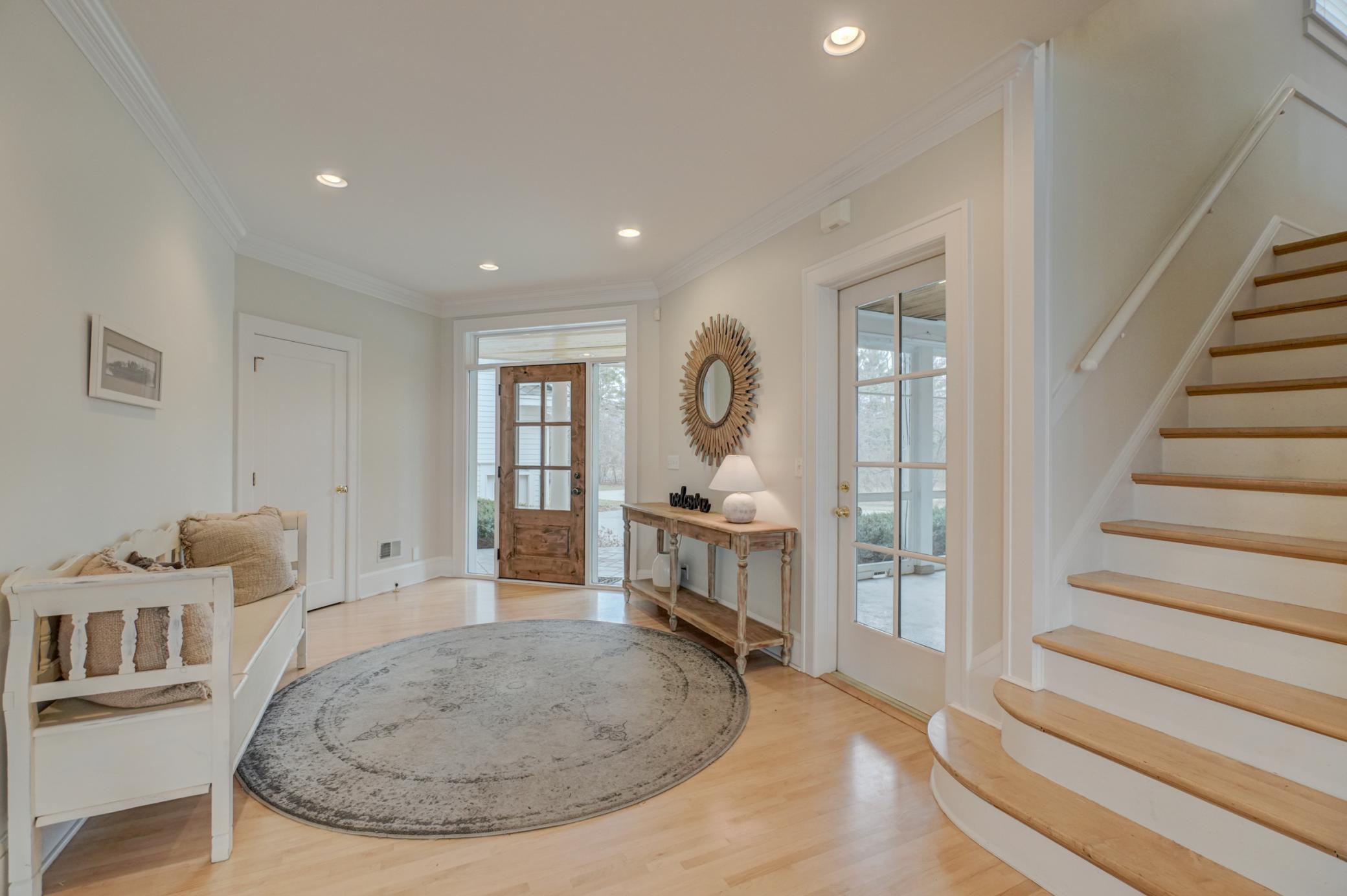 5375 Carlson Road Shoreview, MN 55126 - Photo 6 of 64