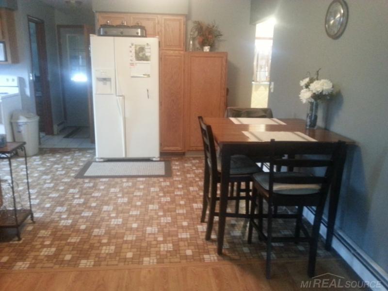 7191 Lester Street Lexington, MI 48450 - Photo 4 of 19 31317826-3.JPG