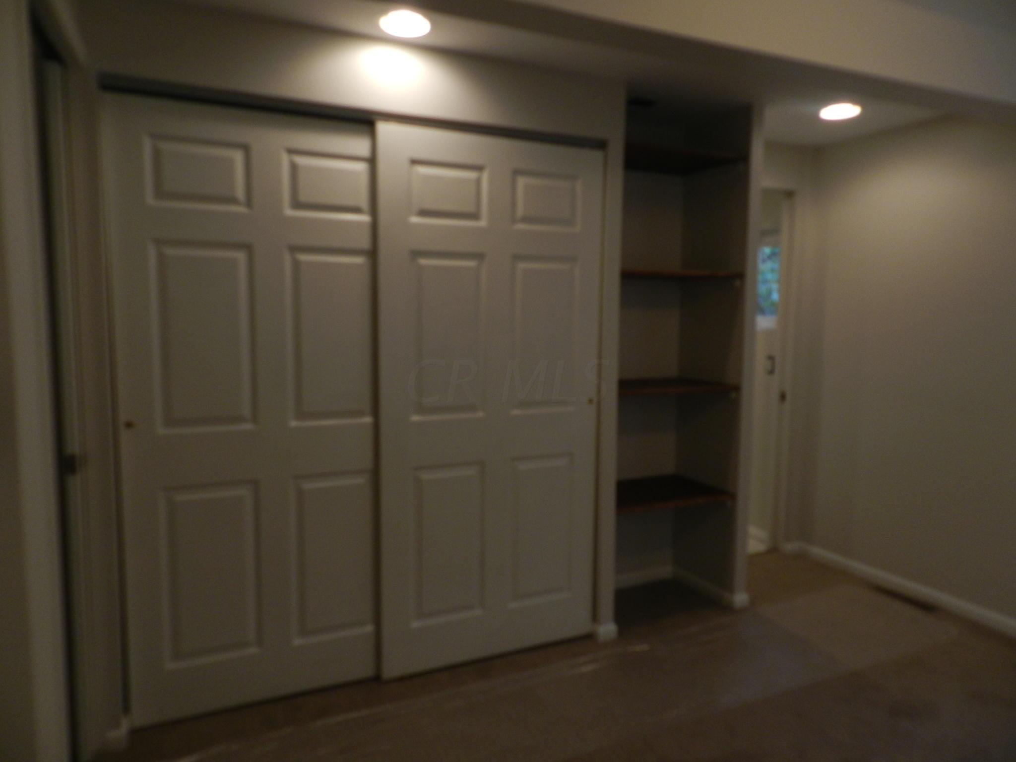 3395 Lewis Road Columbus, OH 43207 - Photo 16 of 30 Gallery Image 16