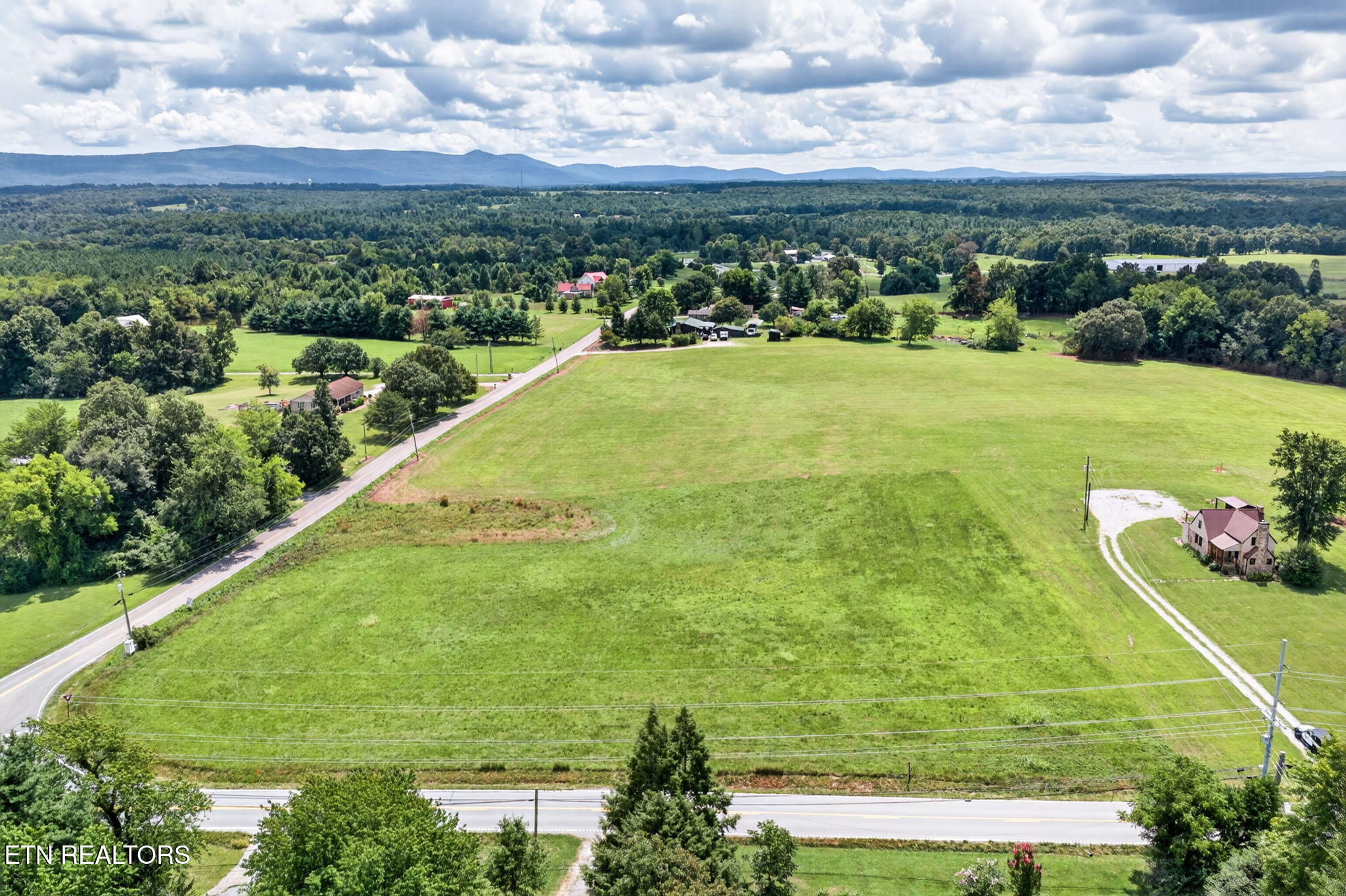 Lot 2 Pigeon Ridge Road Crossville, TN 38572 - Photo 2 of 14 Aerial
