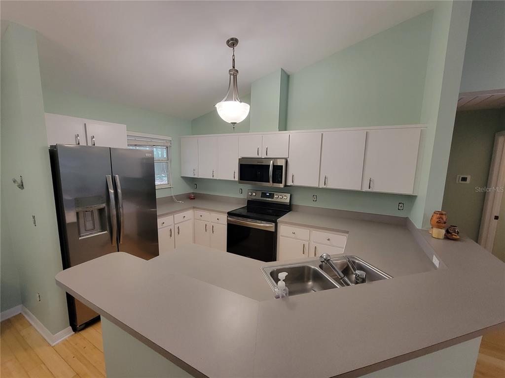 2070 Southwest 42nd Lane Gainesville, FL 32608 - Photo 8 of 21