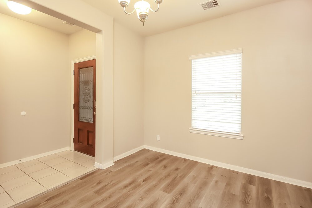 138 Pequin Road Crosby, TX 77532 - Photo 7 of 17