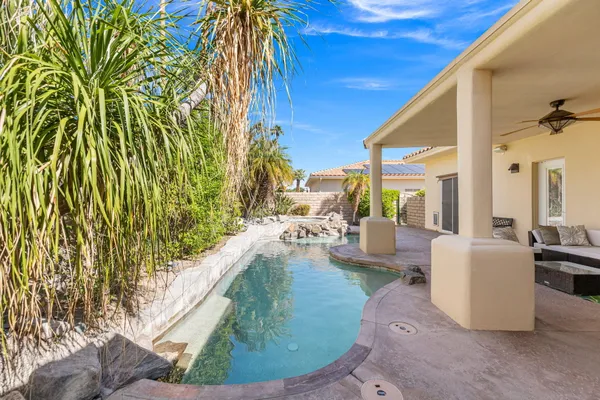 $1,350,000 | 1681 Ponderosa Way, Palm Springs, CA 92264
