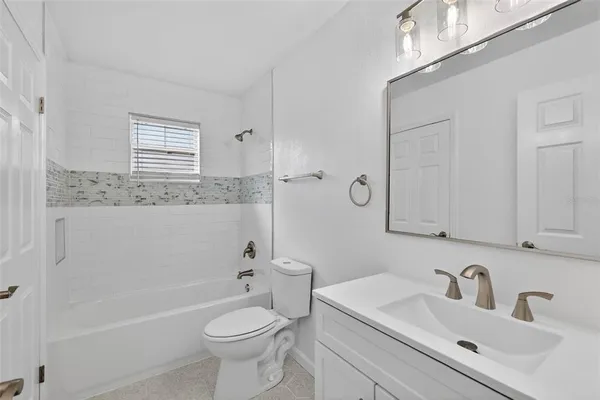 $439,999 | 1120 Gardner Street, Mount Dora, FL 32757