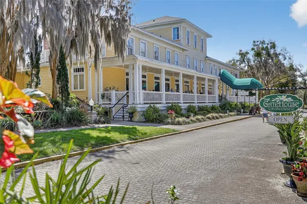 $439,999 | 1120 Gardner Street, Mount Dora, FL 32757