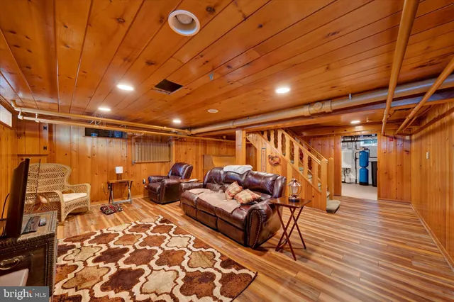 $400,000 | 1406 Farr Road, Reading, PA 19611