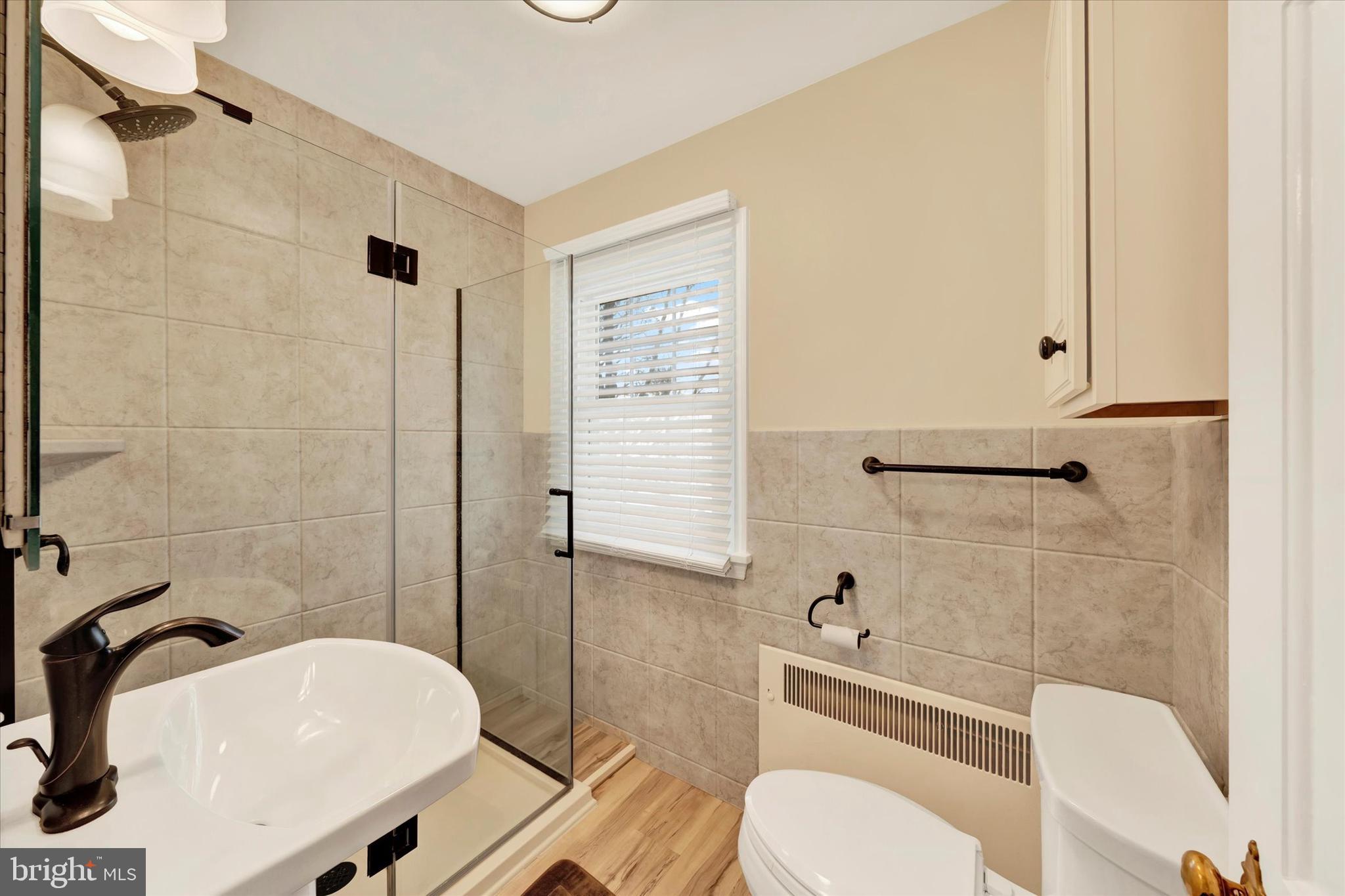1406 Farr Road Reading, PA 19611 - Photo 24 of 29 a bathroom with a sink toilet and shower