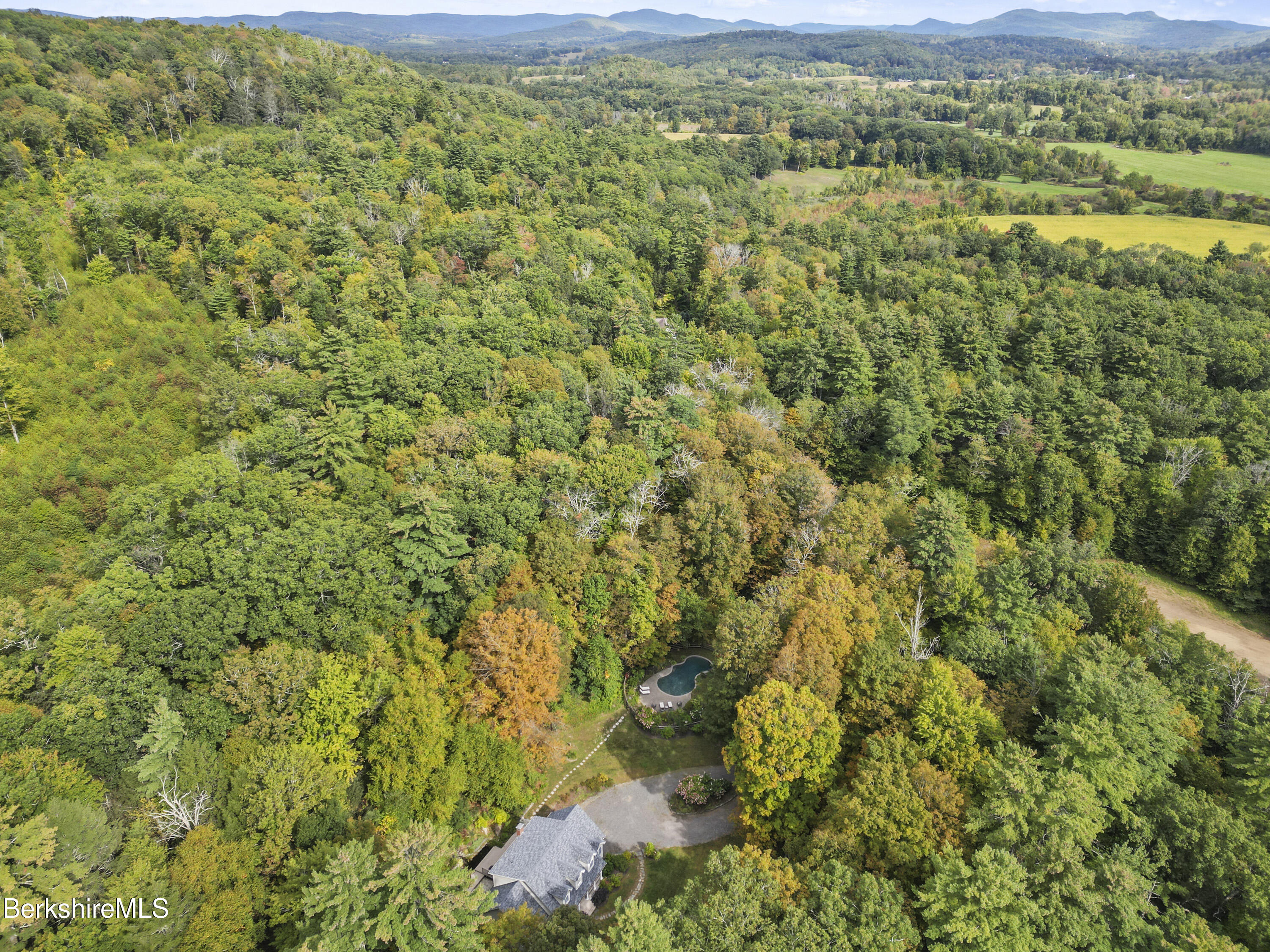 905 W Road Sheffield, MA 01230 - Photo 59 of 60 925 Aerial View