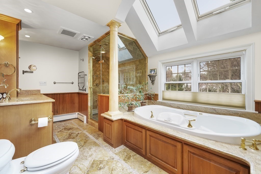 51 Fairlee Road Newton, MA 02468 - Photo 18 of 36