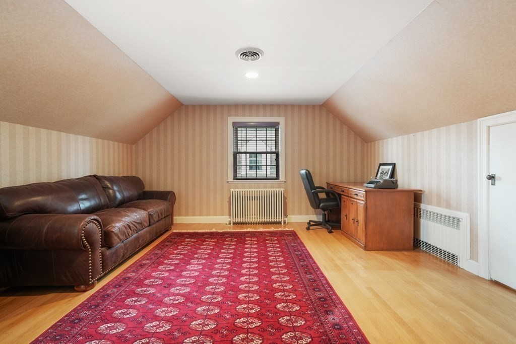51 Fairlee Road Newton, MA 02468 - Photo 24 of 36