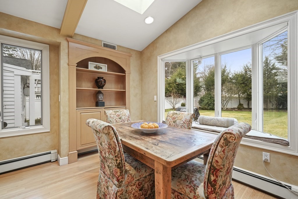 51 Fairlee Road Newton, MA 02468 - Photo 6 of 36
