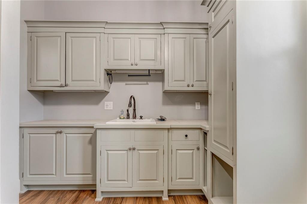 311 Langston Road Southeast Calhoun, GA 30701 - Photo 97 of 100 a kitchen with white cabinets