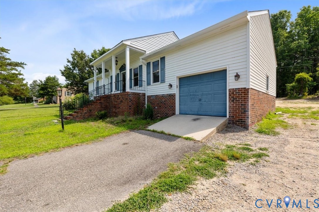 5217 Chesdin Road Petersburg, VA 23803 - Photo 18 of 26
