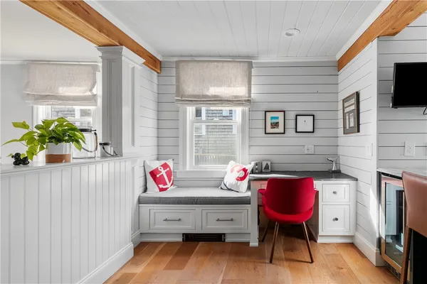 $4,200 | 17 West Street, Newport, RI 02840