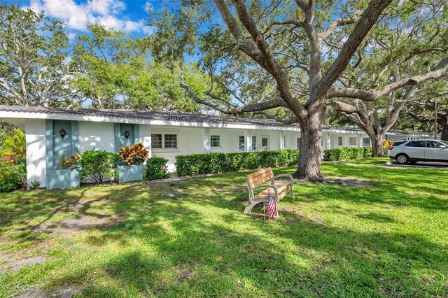 $175,000 | 11200 102nd Avenue North, Unit 90, Seminole, FL 33778