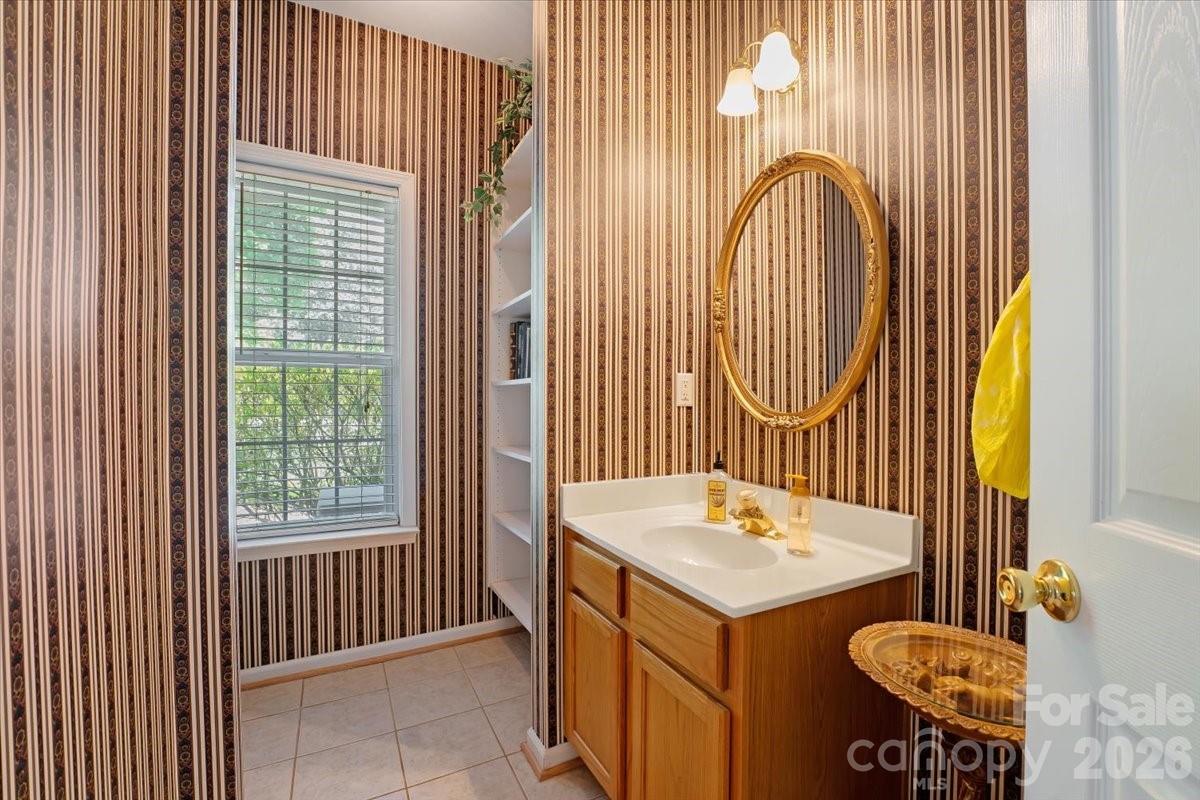11932 Fox Glen Road Charlotte, NC 28269 - Photo 11 of 32