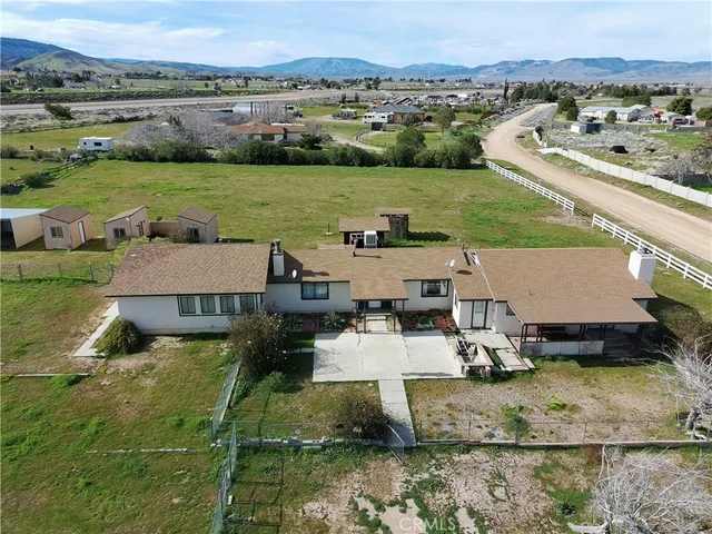 $525,000 | 49549 250th Street West, Lancaster, CA 93536