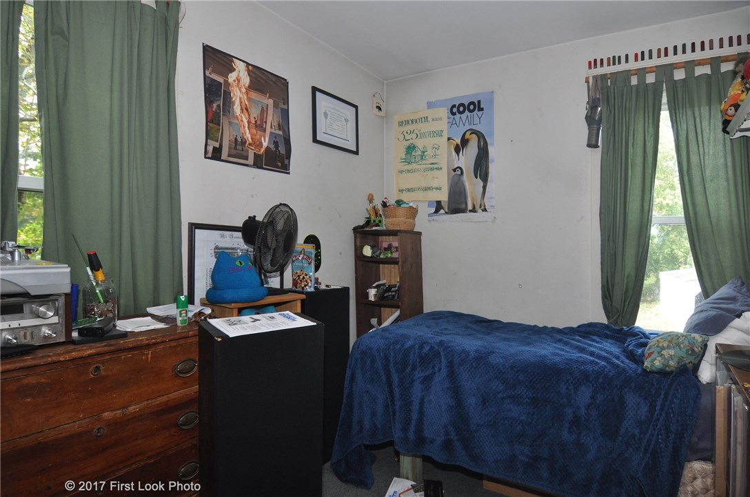 42 Bay State Road Rehoboth, MA 02769 - Photo 4 of 40 Gallery Image 4