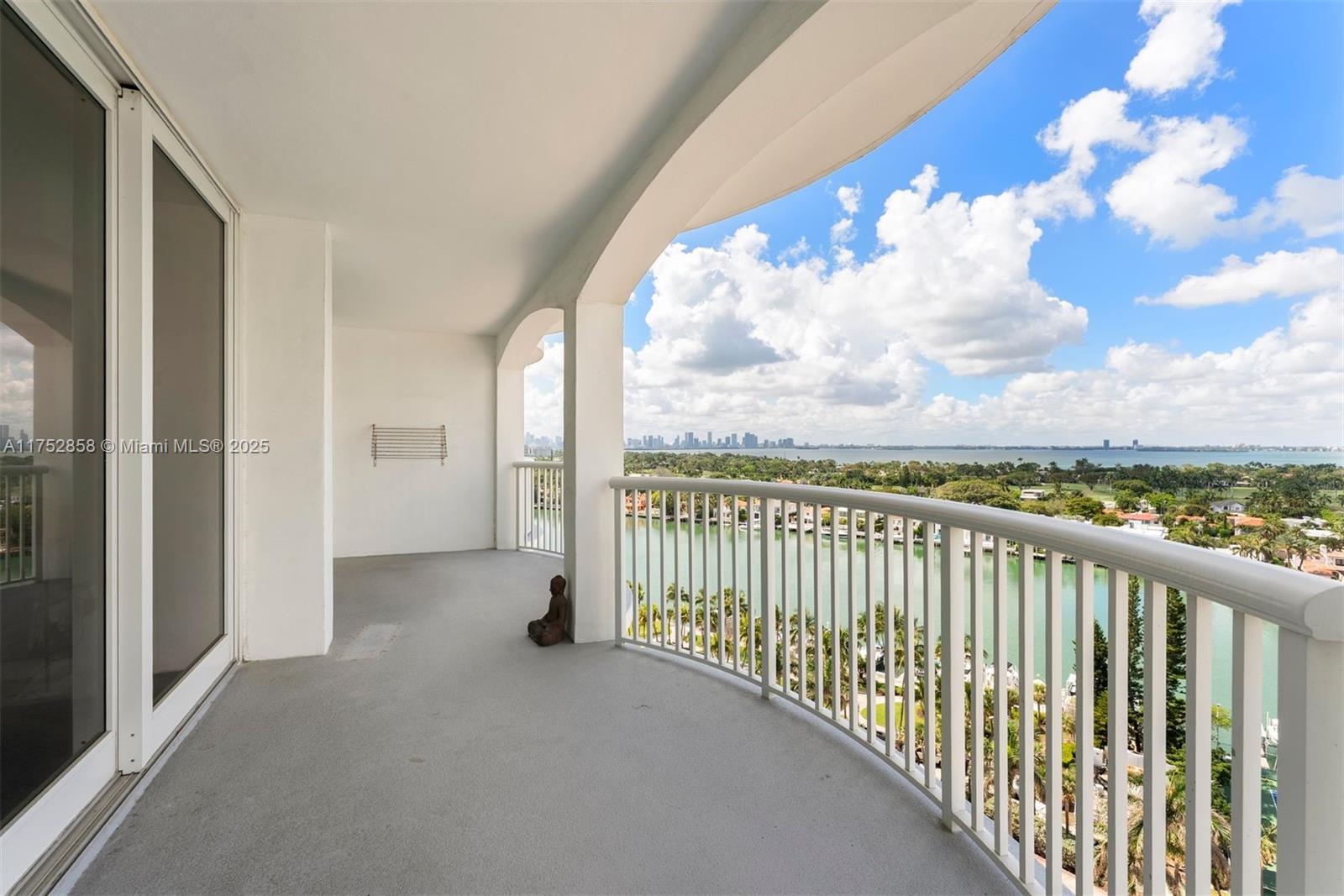 5401 Collins Avenue, Unit 1220 Miami Beach, FL 33140 - Photo 11 of 13 a view of balcony