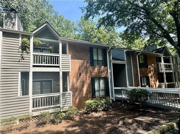 $1,890 | 421 Warm Springs Circle, Roswell, GA 30075