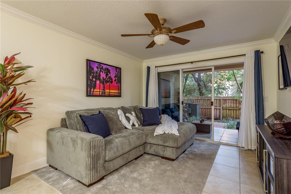 950 Broadway, Unit 103 Dunedin, FL 34698 - Photo 3 of 55