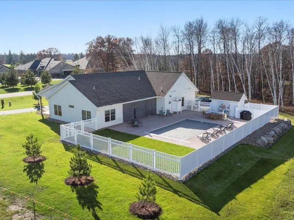 $929,900 | 7986 Whitebirch Drive, Breezy Point, MN 56472