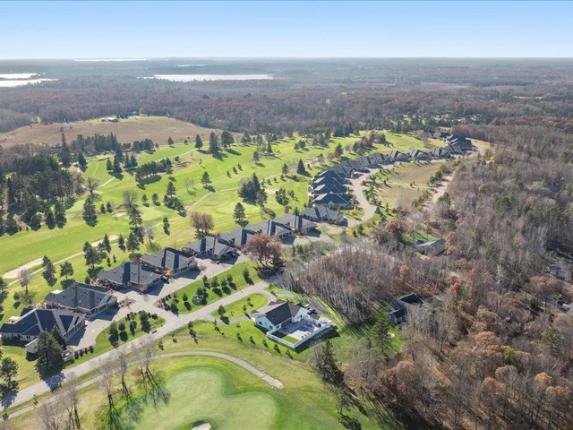 $929,900 | 7986 Whitebirch Drive, Breezy Point, MN 56472