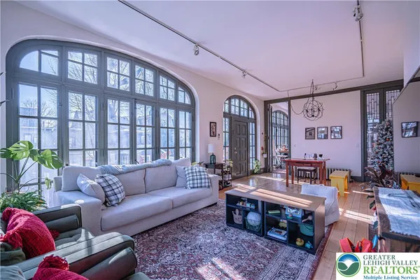 $975,000 | 120 Porter Street, Easton, PA 18042